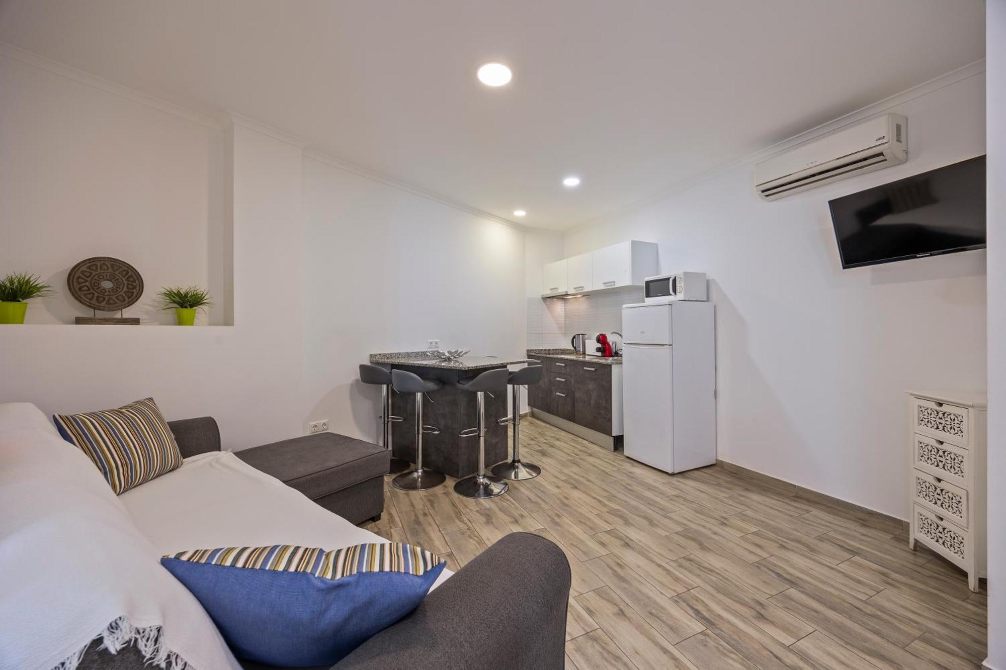 Apartamentos Benidorm Chorrol Kültér fotó